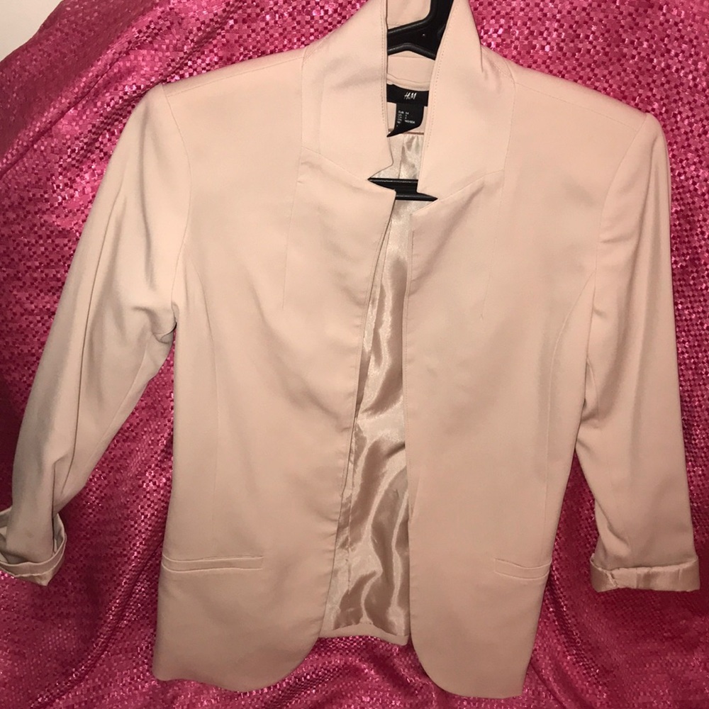 Nude blazer ! Size 4!